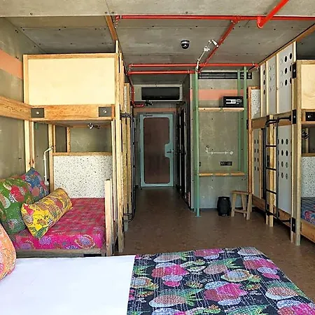 Jam Hotel 3*